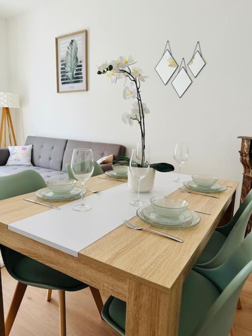 Le Moderne Apartamento Charleville-Mézières Exterior foto