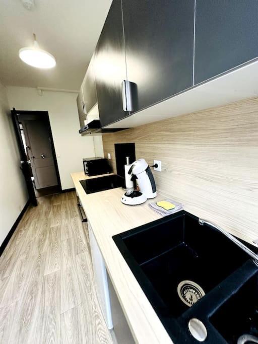 Le Moderne Apartamento Charleville-Mézières Exterior foto