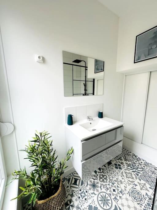 Le Moderne Apartamento Charleville-Mézières Exterior foto