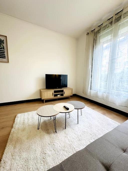 Le Moderne Apartamento Charleville-Mézières Exterior foto