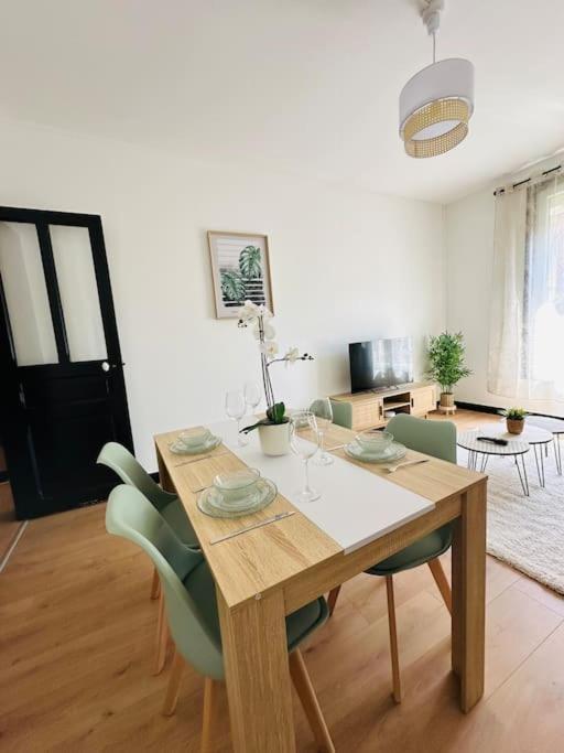 Le Moderne Apartamento Charleville-Mézières Exterior foto